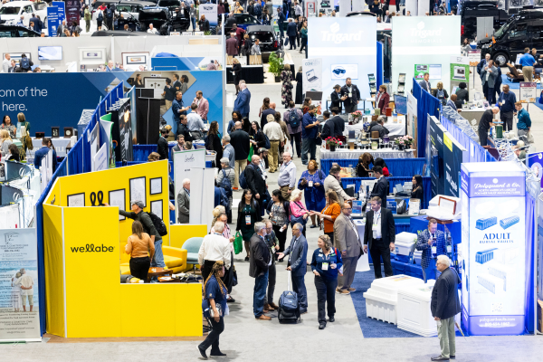 Wide shot of an expo.